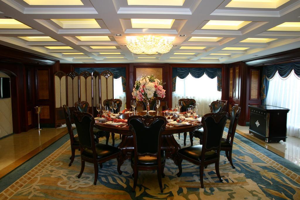 Dynasty International Hotel Kunming Eksteriør billede