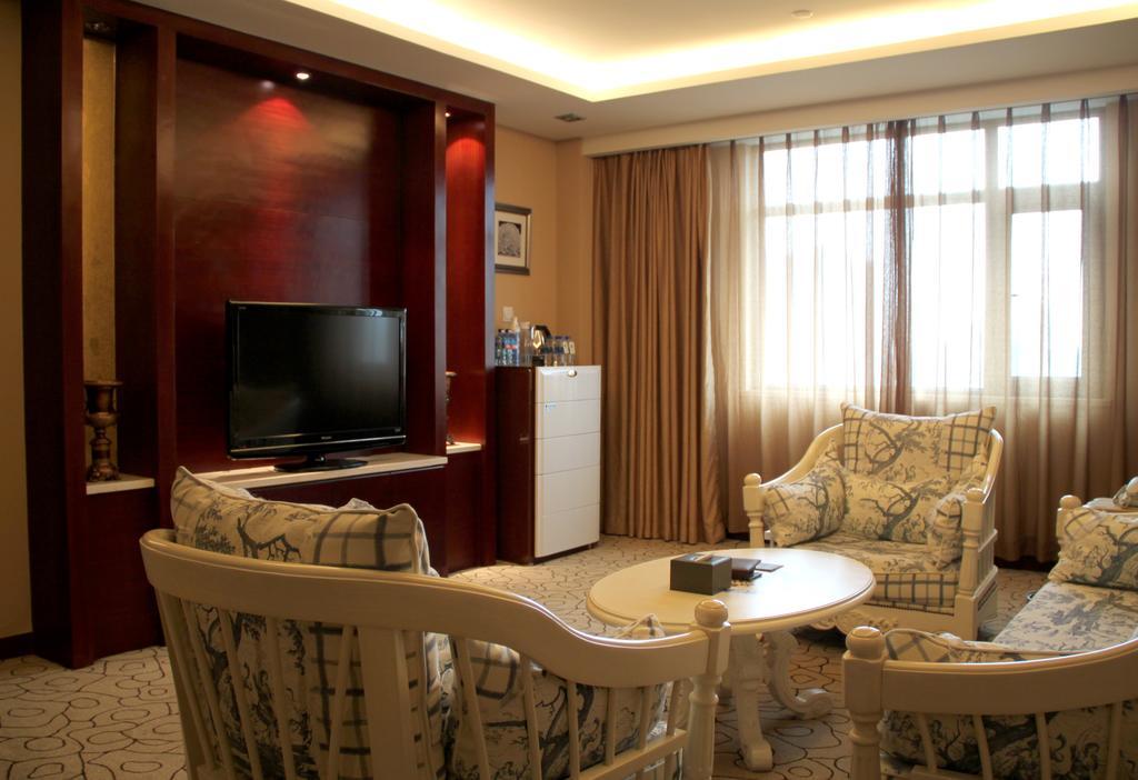 Dynasty International Hotel Kunming Værelse billede