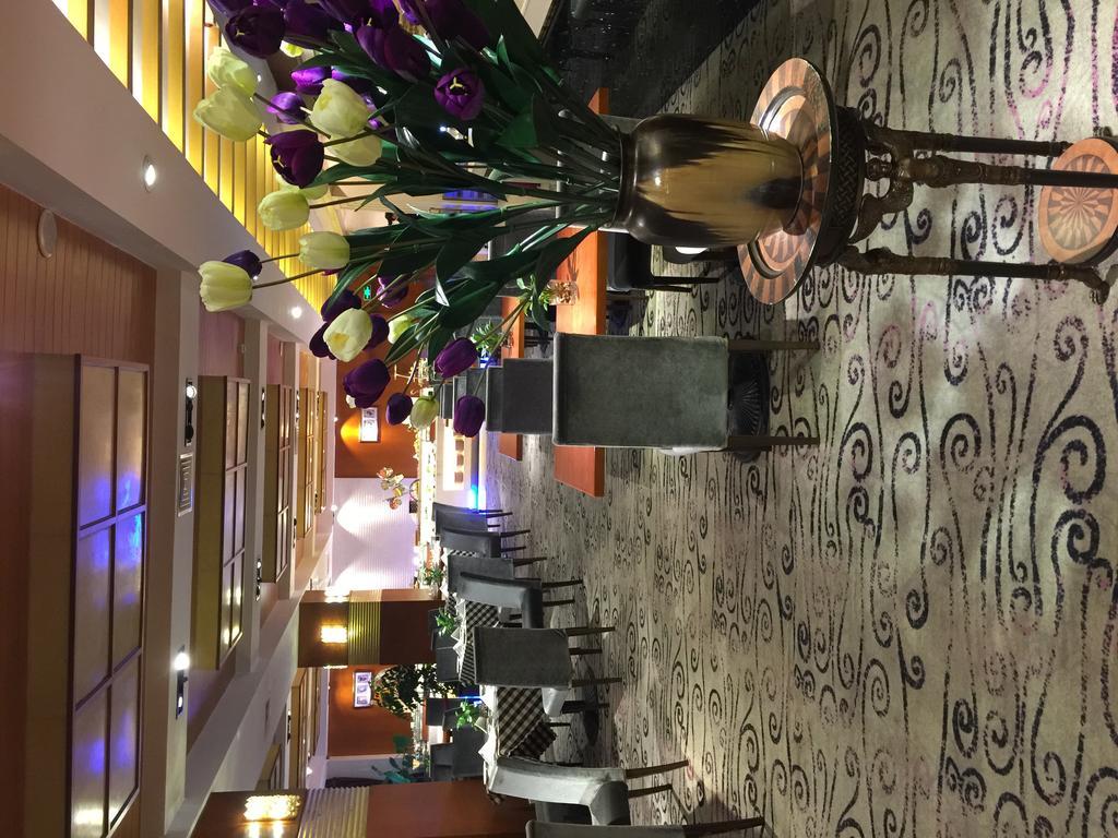 Dynasty International Hotel Kunming Eksteriør billede