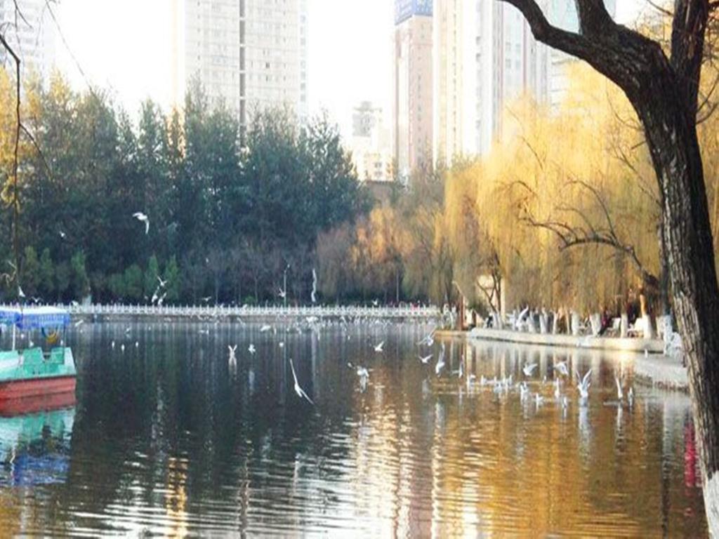 Dynasty International Hotel Kunming Eksteriør billede