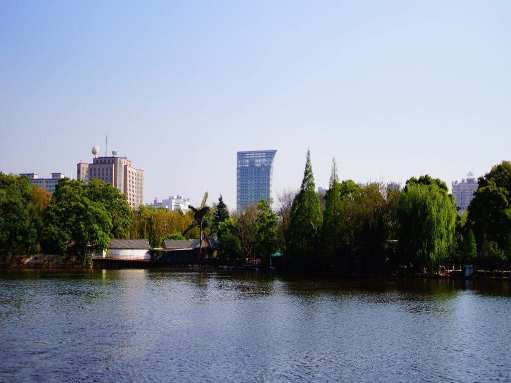 Dynasty International Hotel Kunming Eksteriør billede