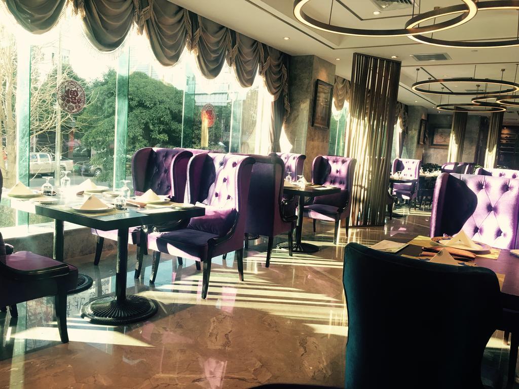 Dynasty International Hotel Kunming Eksteriør billede